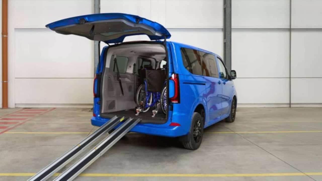 Furgoni non solo per lavoro: la nuova vita tra VanLife e mobilità quotidiana